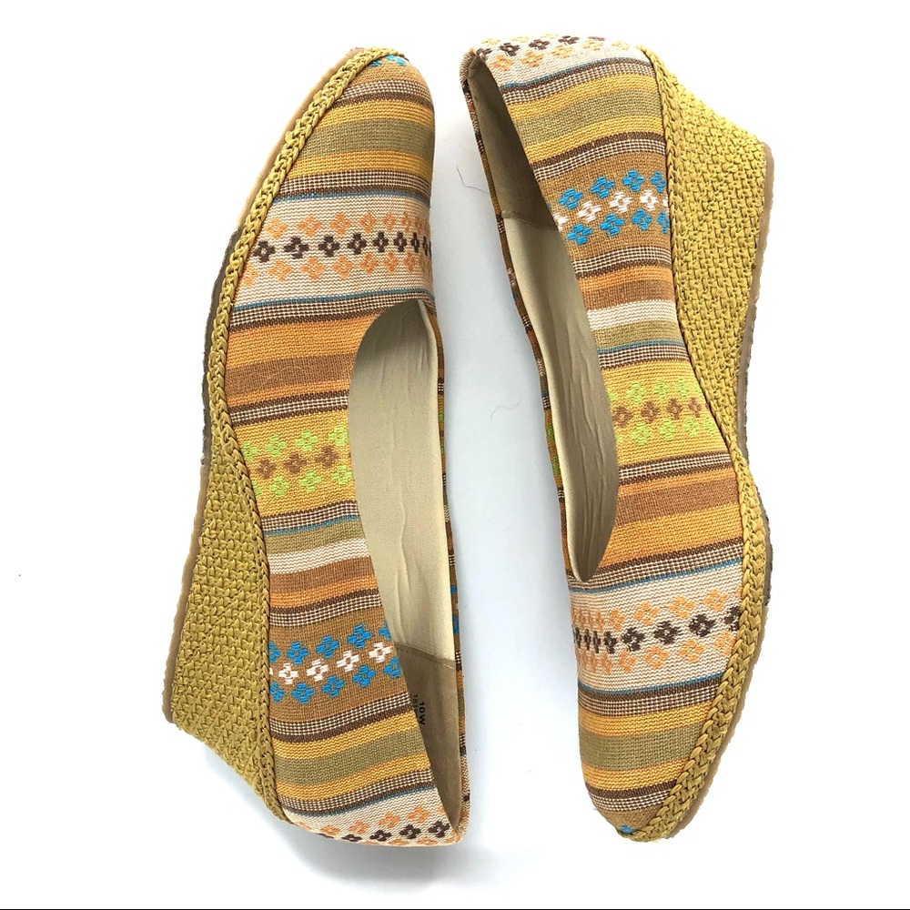 Beacon | Espadrille Canvas Wedges